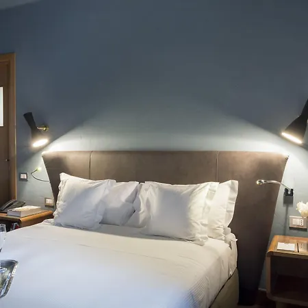 Hotel Garibaldi Blu 4*