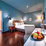 Garibaldi Blu - Wtb Hotell