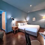 Hotell Garibaldi Blu - Wtb